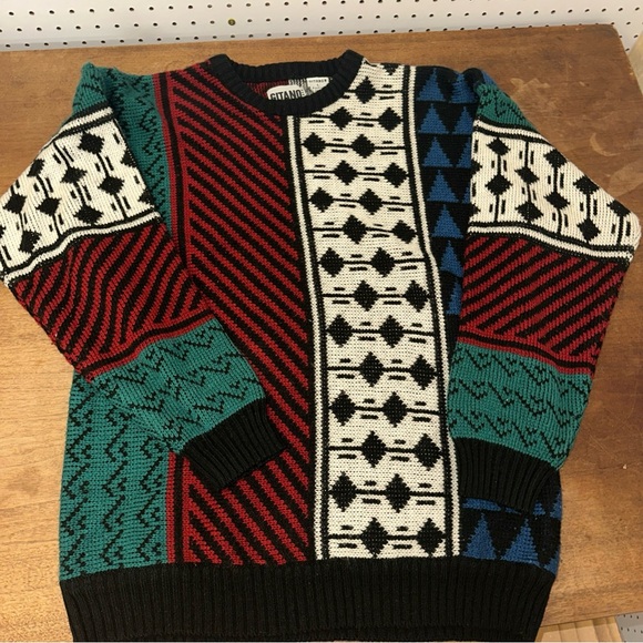 Gitano Men's Red and Black Patterned Crewneck Sweater - Picture 1 of 6